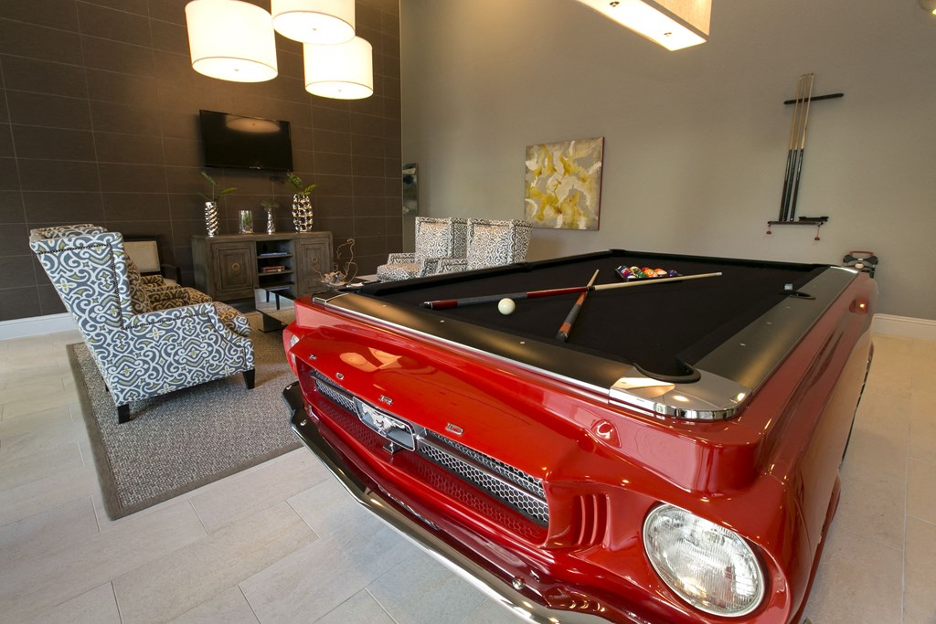 Harbours Edge Apartments, 420 4th Street South, St. Petersburg, FL